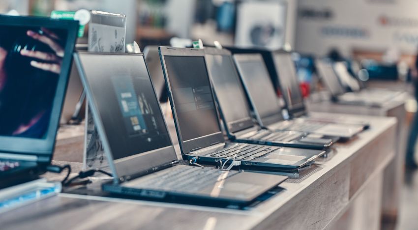 fivotech | 4 Cara Merawat Laptop Supaya Tidak Cepat Mengalami Kerusakan